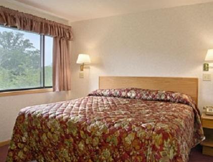 Travelodge Indianapolis Castleton Δωμάτιο φωτογραφία